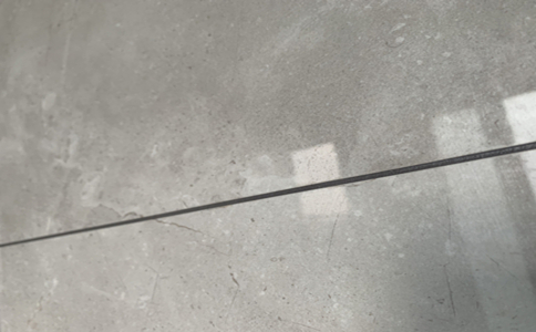 瓷砖美缝太明显